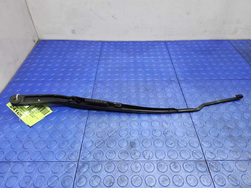 2018 Jeep Compass Wiper Arm