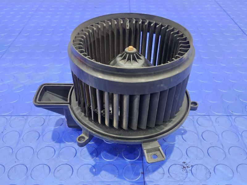 2017 Dodge Grand Caravan Blower Motor