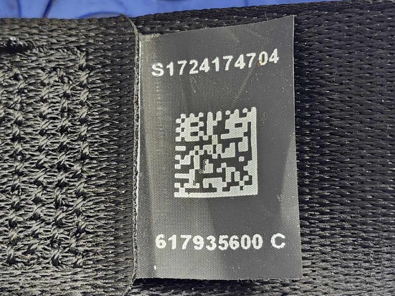 2011 BMW 535i Front Seat Belt