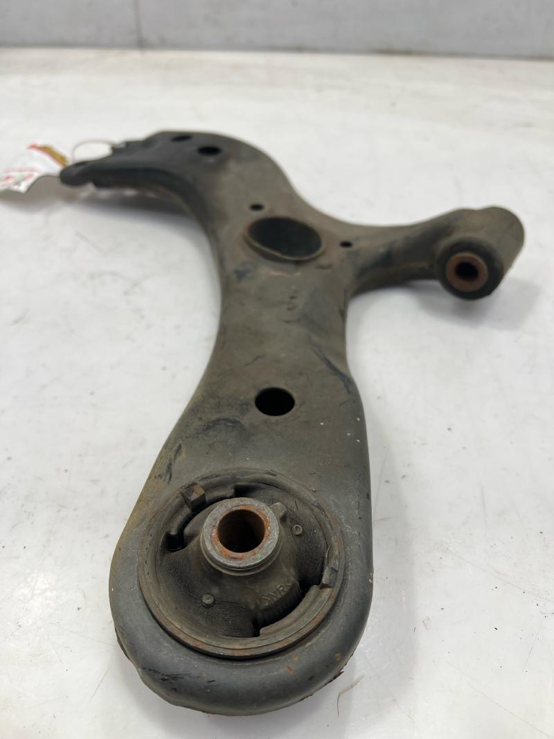 2010 - 2015 Toyota Prius Front Lower Control Arm RH Passenger Side OEM 4806847050