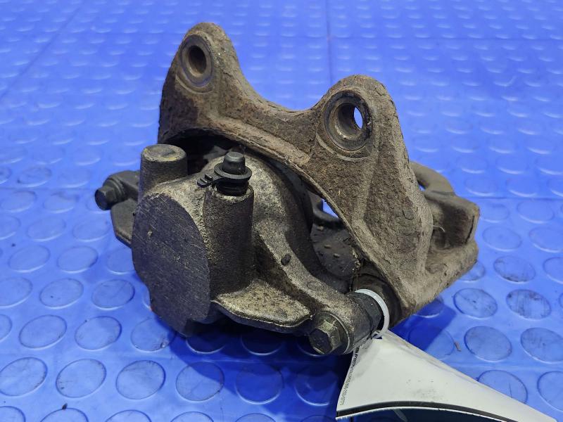 2015 GMC Yukon XL Caliper