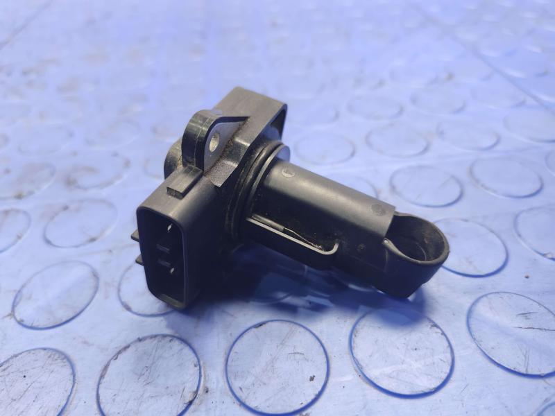 2004 Toyota Tacoma Air Flow Meter