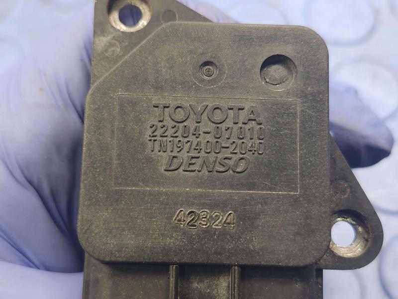 2004 Toyota Tacoma Air Flow Meter