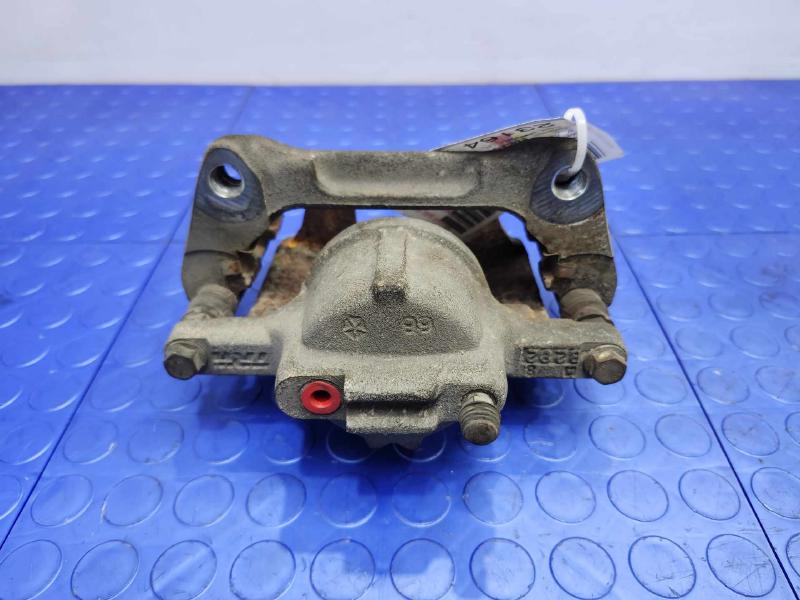 2009 Volkswagen Routan Caliper