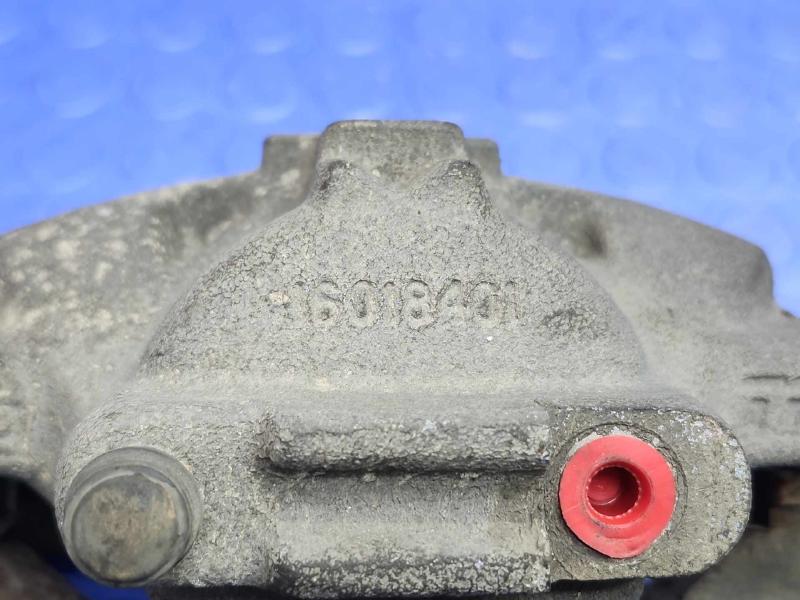 2009 Volkswagen Routan Caliper