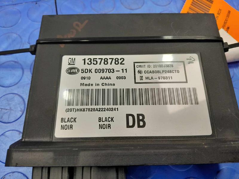 2013 Cadillac ATS Door Lock Control Module Genuine OEM Part 13578782