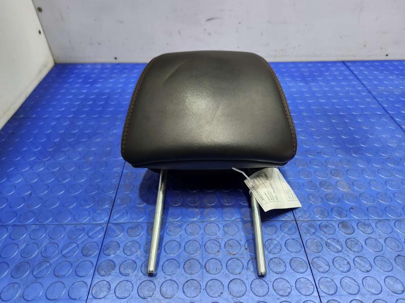 2014 Nissan Maxima Headrest