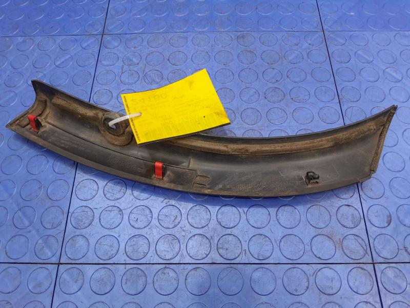 2016 Mitsubishi Outlander Wheel Opening Moulding