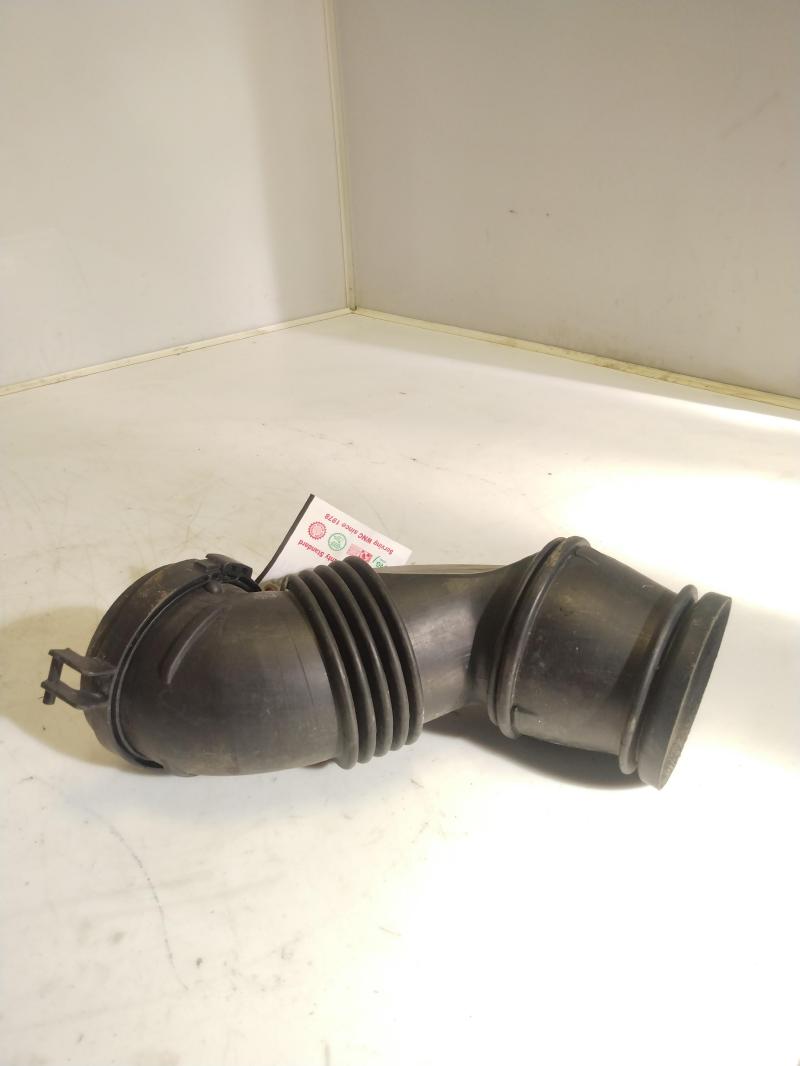 2003 Land Rover Range Rov Air Intake Tube/Resonator