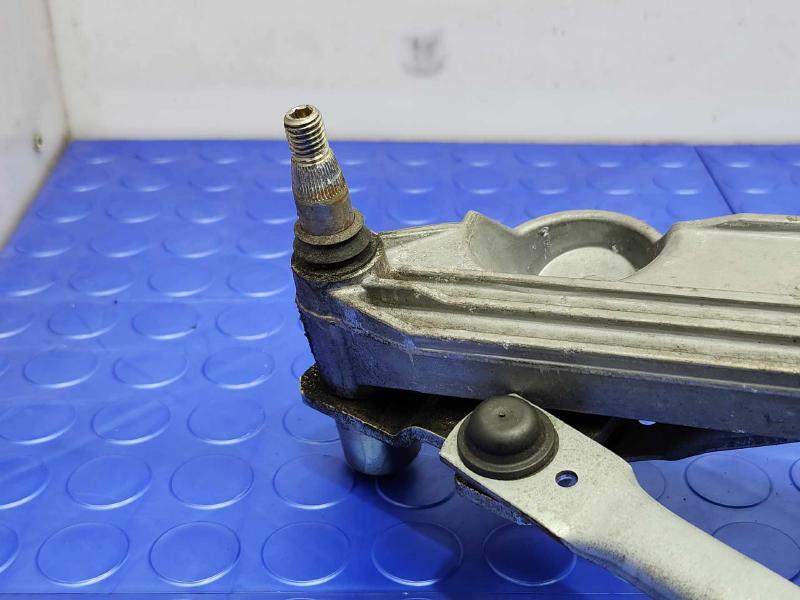 2006 Mercedes S-Class Wiper Trans. Linkage