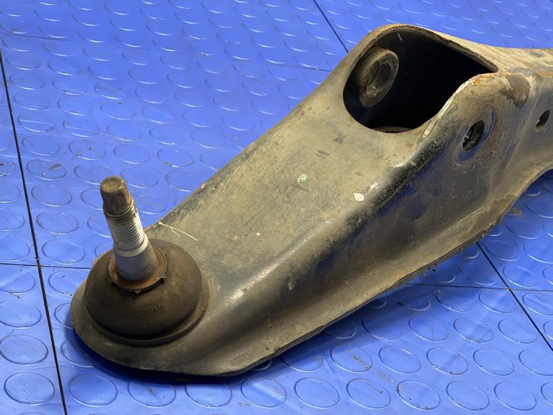 2011 Ford Expedition Lower Control Arm Rr