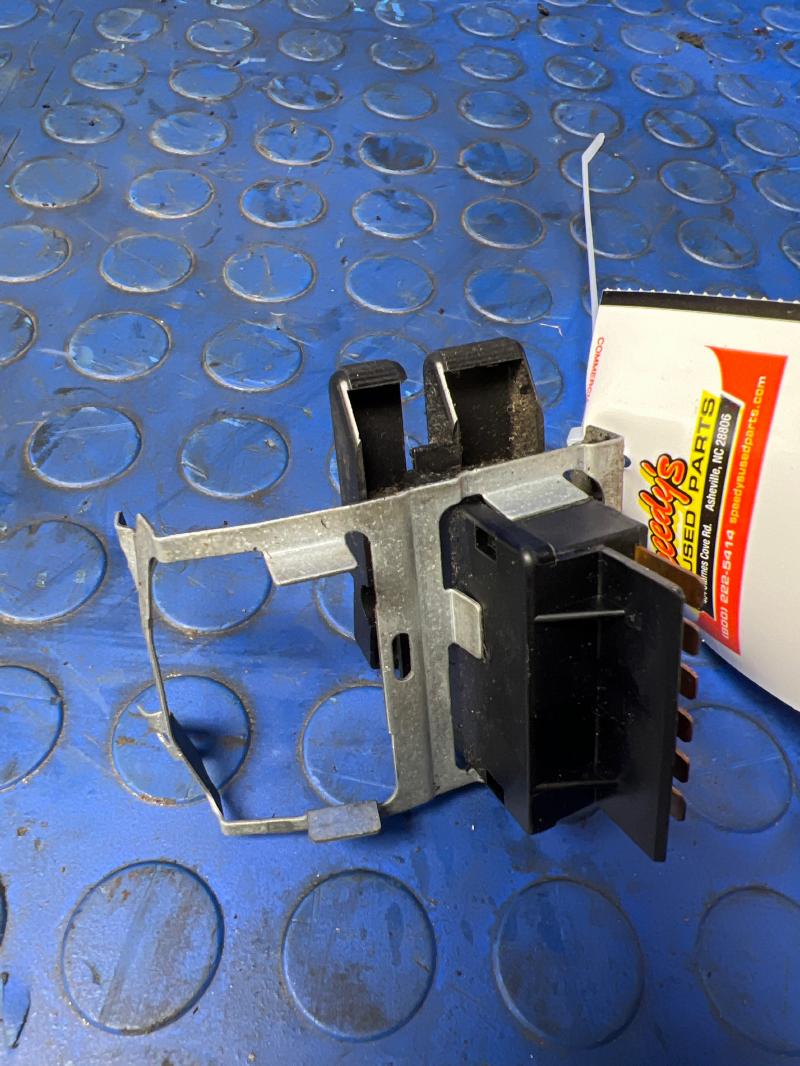 1991 Chevrolet S10 Headlight Switch (Dash Mtd)