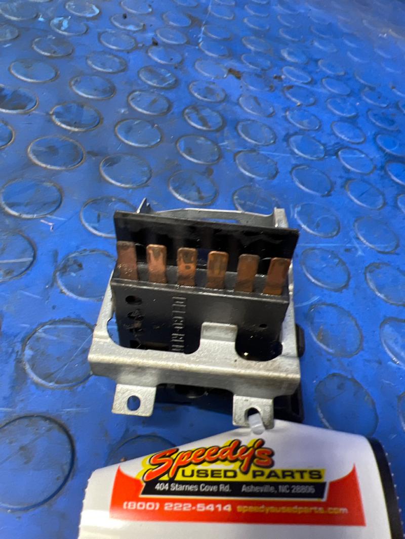 1991 Chevrolet S10 Headlight Switch (Dash Mtd)
