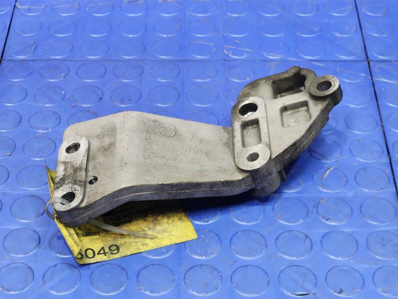 2018 Jeep Renegade Alternator Bracket