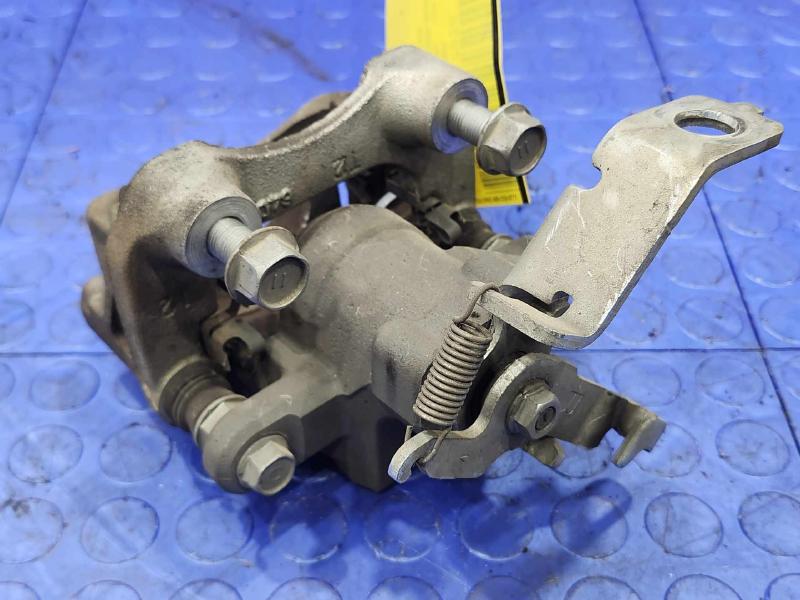 2016 Toyota Prius Caliper