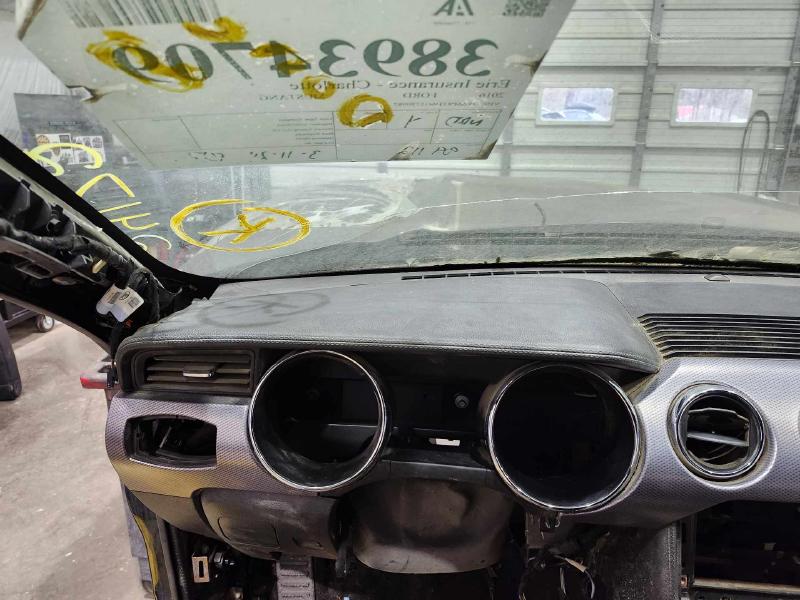 2016 Ford Mustang Dash Panel