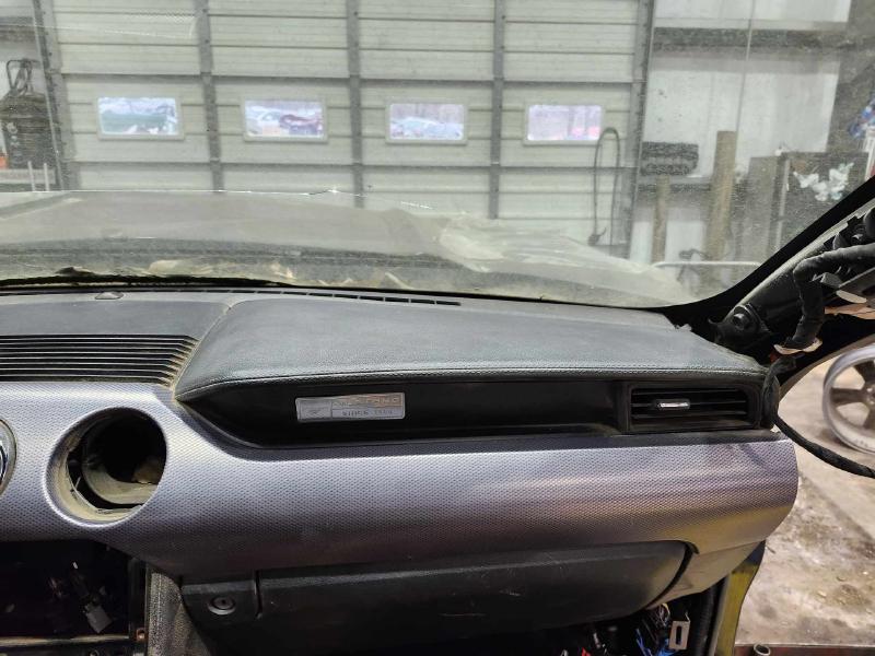 2016 Ford Mustang Dash Panel