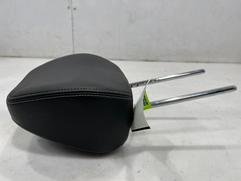 2014 Hyundai Veloster Headrest