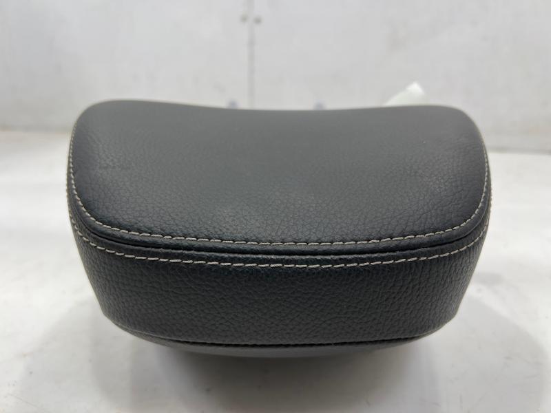 2014 Hyundai Veloster Headrest