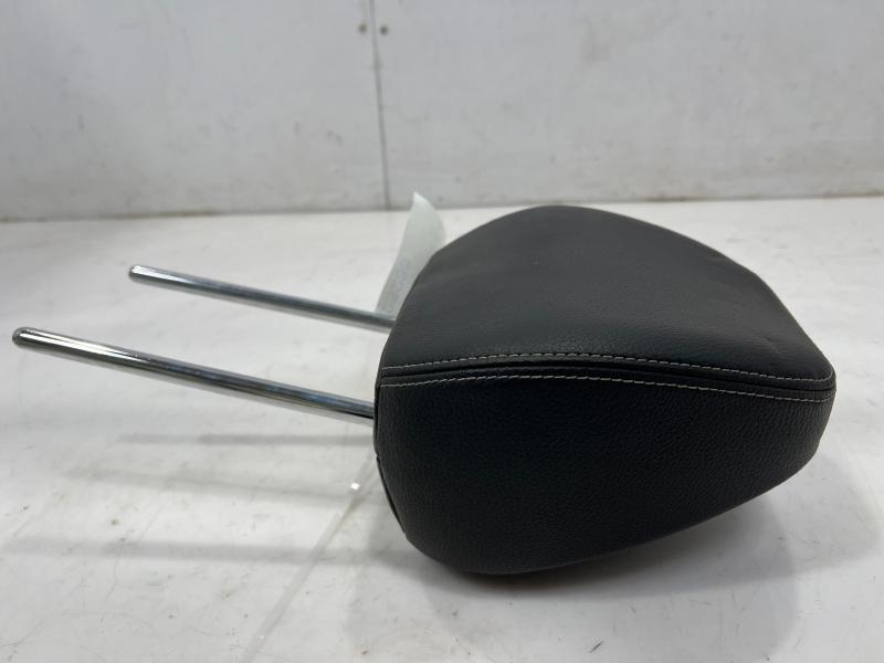 2014 Hyundai Veloster Headrest
