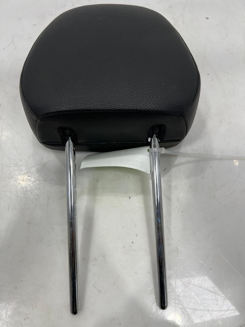 2014 Hyundai Veloster Headrest