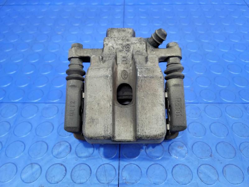 2015 Toyota Camry Caliper