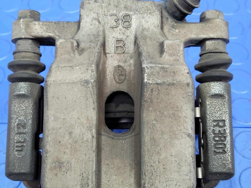 2015 Toyota Camry Caliper