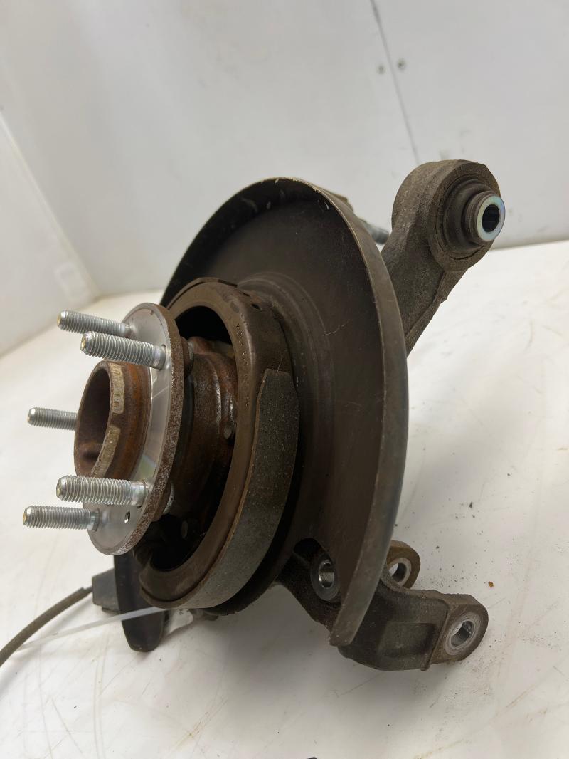 2016 Kia Sedona Rear Knuckle/Stub Axle
