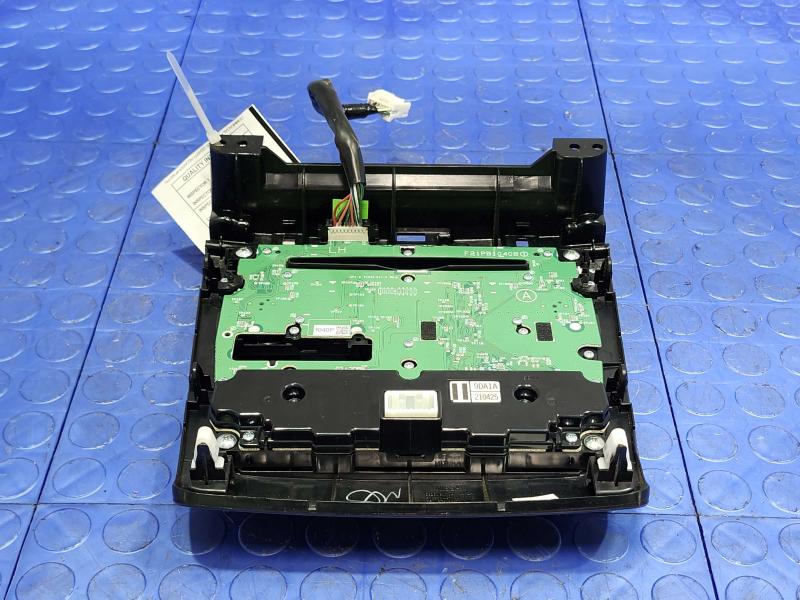 2014 Nissan Maxima Audio & Visual Equip.(Radio)