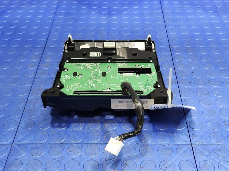 2014 Nissan Maxima Audio & Visual Equip.(Radio)