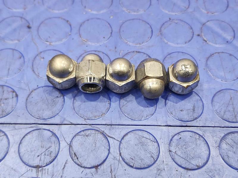 2018 Subaru Legacy Lug Nuts