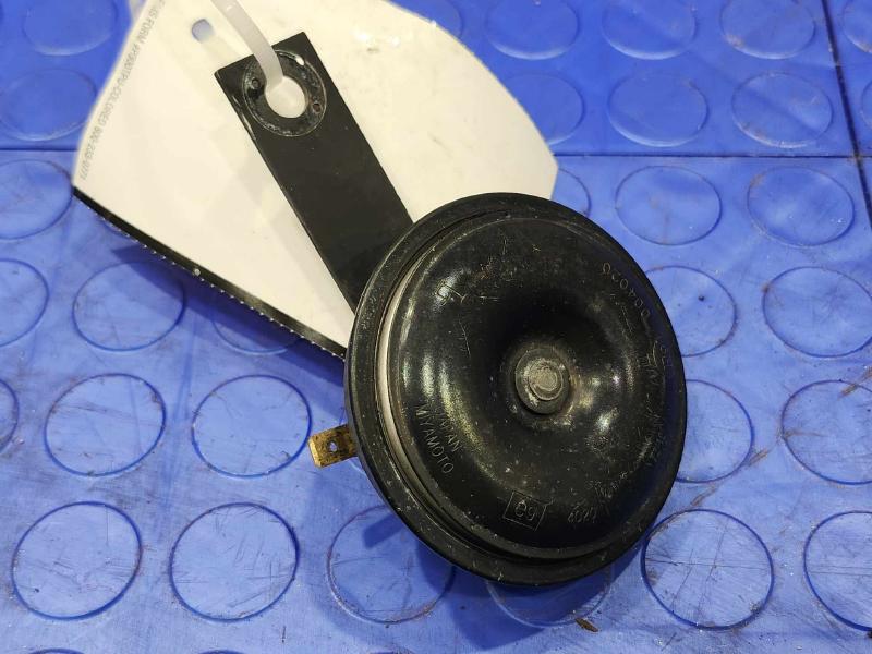 2015-2016 Nissan Rogue Low Note Horn Assembly Genuine OEM 256204CC0A