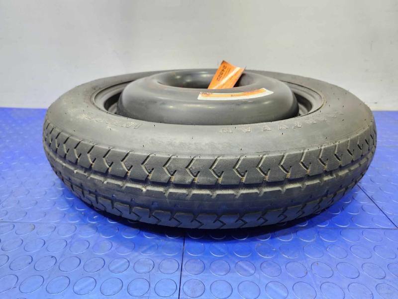 2017 Nissan Maxima Wheel
