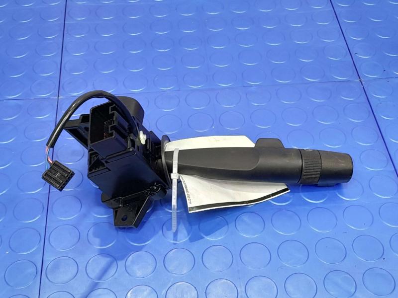 2015 Chevrolet Tahoe Combination Switch
