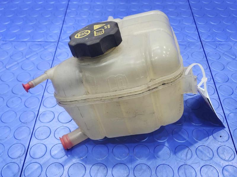 2011 Buick LaCrosse Coolant Recovery Bottle