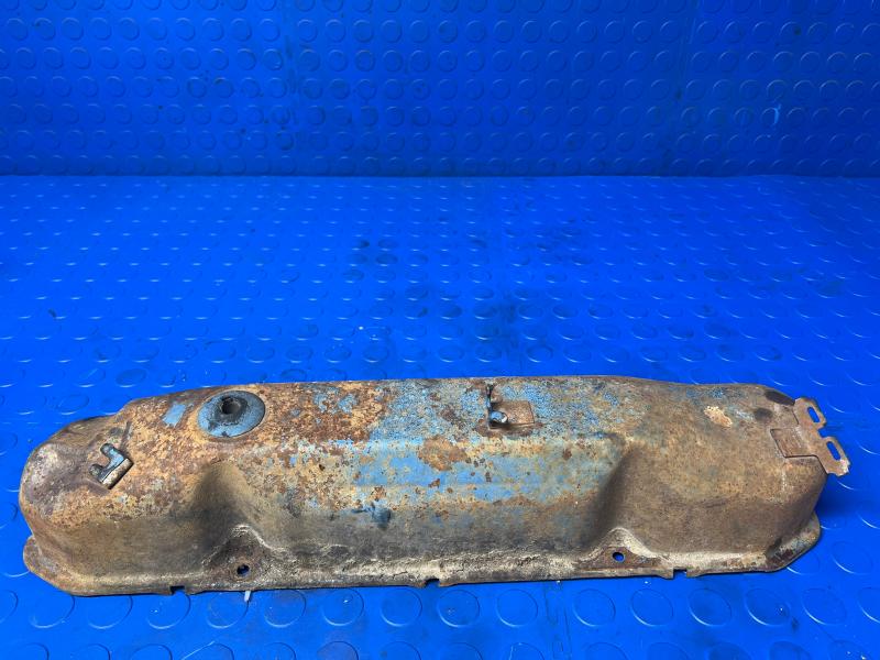 1976 Dodge D300 Valve Cover