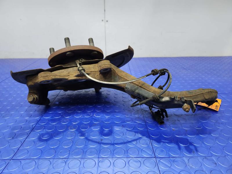 2011 Infiniti QX56 Spindle Knuckle Front