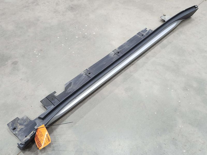 2017 BMW X1 Rocker Moulding