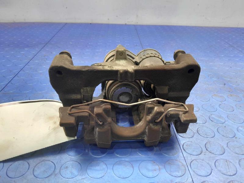 2016 Subaru Legacy Caliper