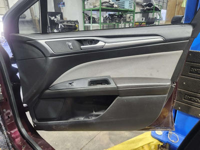 2013 Ford Fusion Front Door Trim Panel