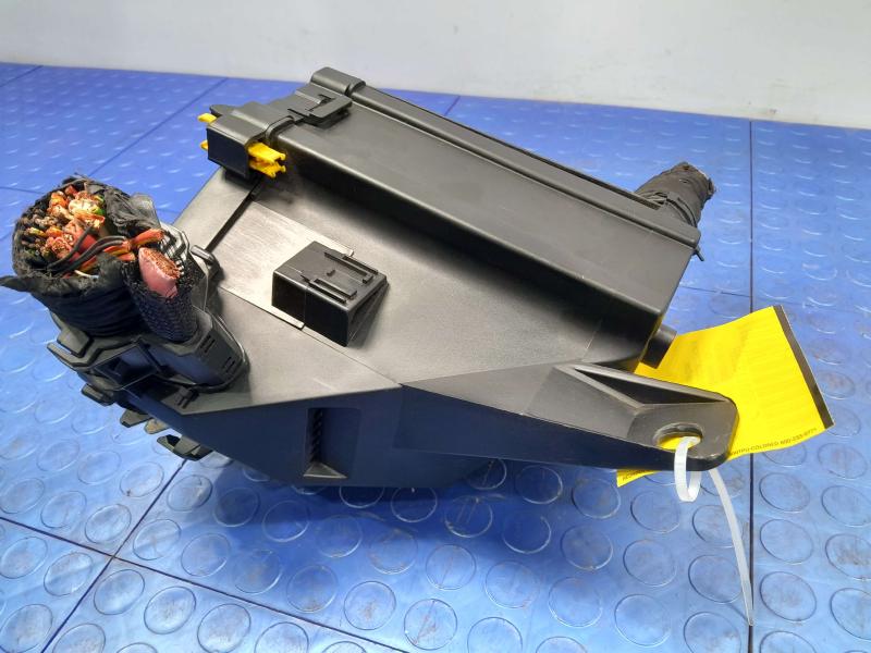 2015 Jeep Renegade Engine Fuse Box