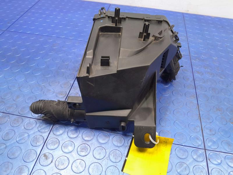 2015 Jeep Renegade Engine Fuse Box