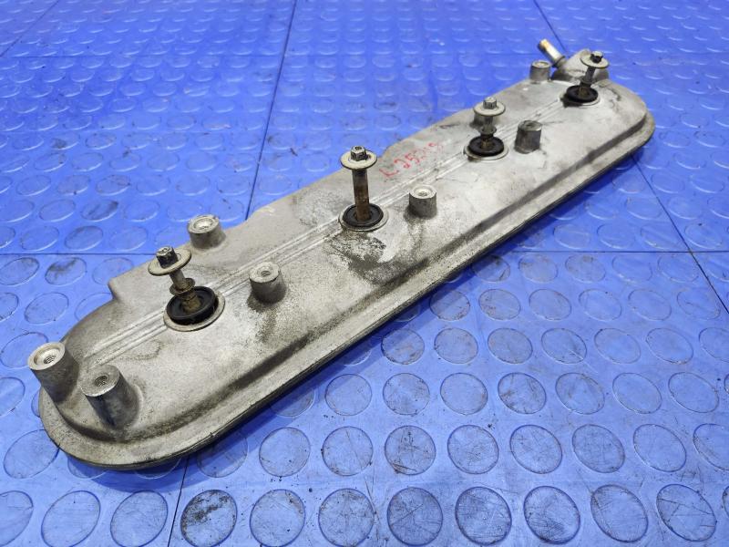 2010 Chevrolet Tahoe Valve Cover