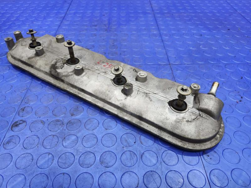 2010 Chevrolet Tahoe Valve Cover