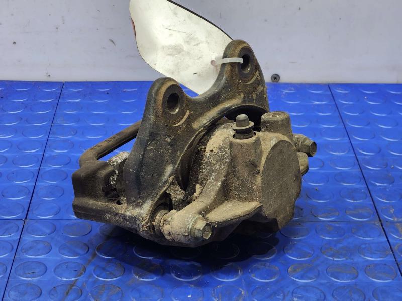 2012 GMC Yukon Caliper