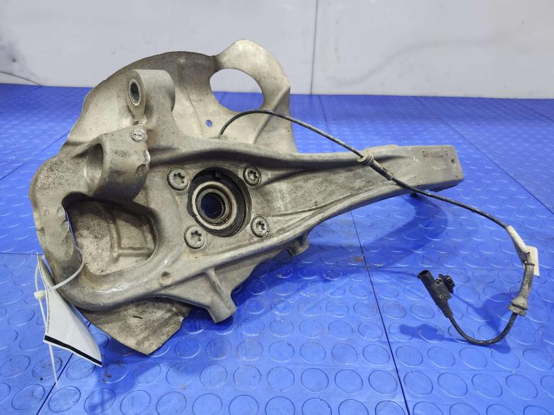2018 Alfa Romeo Giulia Spindle Knuckle Front