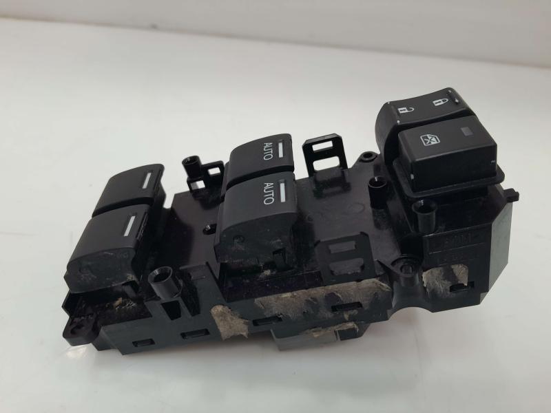 2012 Honda Odyssey Door Switch Front