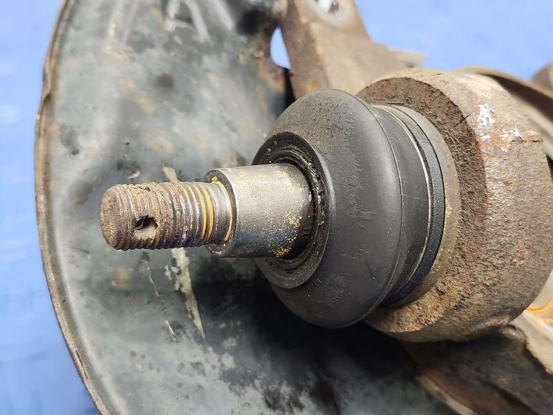 2011 Honda Accord Spindle Knuckle Front