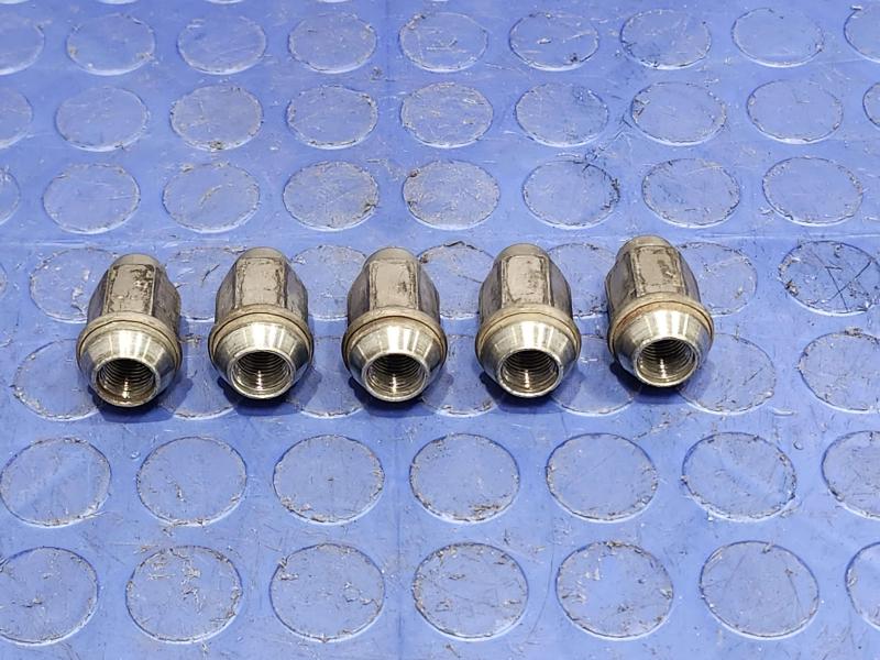 2011 Ford Edge Lug Nuts