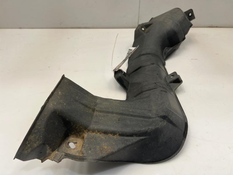 2000 - 2004 Nissan Xterra Fuel Filler Neck Dust Cover Protector OEM 17290-7Z000